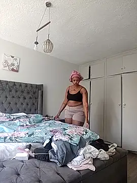 Drippincaty online show from 09/18/25, 09:00