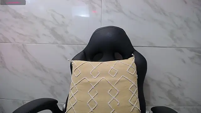 Snapshot of shantala_krisha chatting on 05/26/26, 06:37 shantala krisha online show from 05/26/26, 06:37
