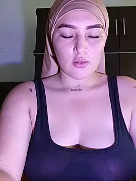 Celeste camila18 online show from 05/31/26, 06:04