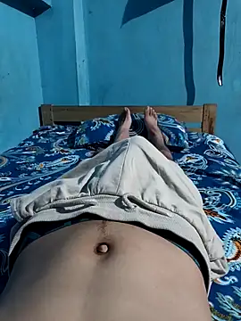 funnguy25 online show from 10/29/25, 03:58