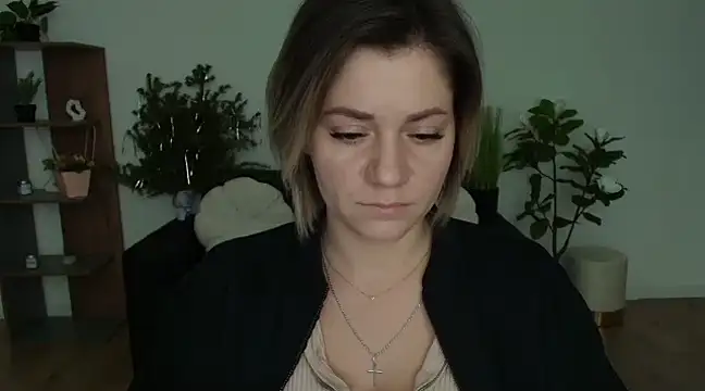 MariaSttone online show from 12/30/24, 12:42