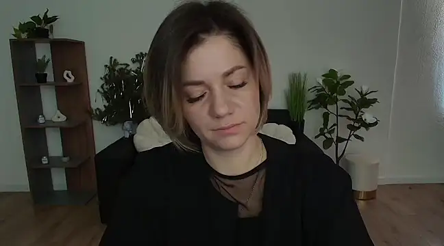 MariaSttone online show from 01/04/25, 10:16