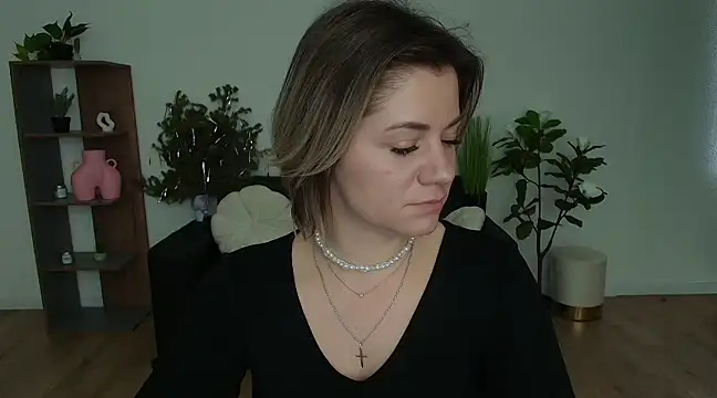 MariaSttone online show from 01/10/25, 10:50