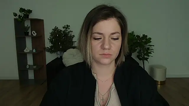 MariaSttone online show from 02/06/25, 06:13