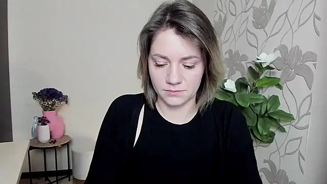 MariaSttone online show from 03/06/25, 05:00