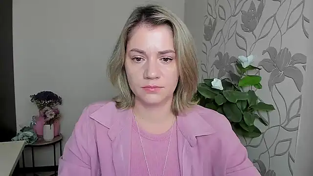 MariaSttone online show from 09/23/25, 01:47