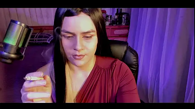 Snapshot of isabelacooperr chatting on 02/22/26, 05:19 isabelacooperr online show from 02/22/26, 05:19