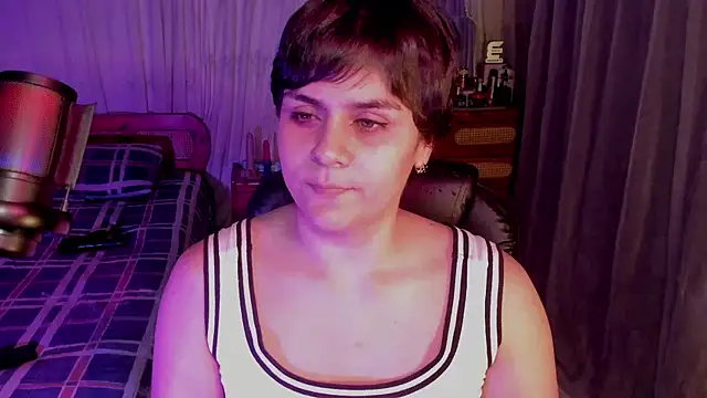 isabelacooperr online show from 08/02/26, 05:06