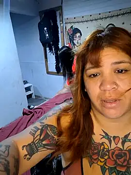 Snapshot of Naturalmenteyoo chatting on 02/28/26, 02:56 Naturalmenteyoo online show from 02/28/26, 02:56