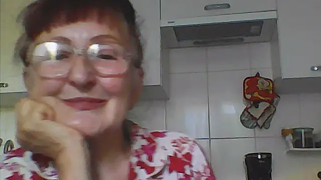 Snapshot of TanyaSweet634 chatting on 07/13/26, 05:10 TanyaSweet634 online show from 07/13/26, 05:10