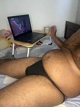 Snapshot of maskedmensl chatting on 01/08/25, 10:37 maskedmensl online show from 01/08/25, 10:37