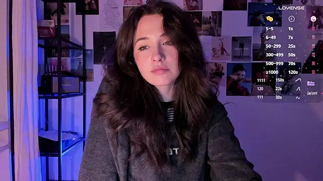 MonicaRocket online show from 12/03/24, 01:32