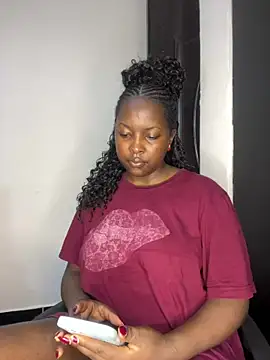 prettiepearl online show from 04/29/26, 03:43