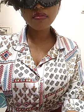 sandy naughty online show from 11/10/25, 04:28