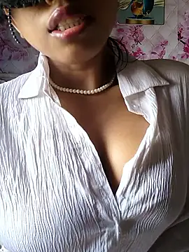 sandy naughty online show from 02/02/26, 05:39