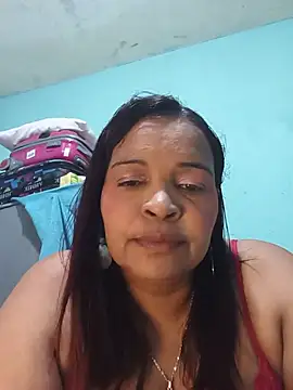 Snapshot of _violetta_- chatting on 06/25/26, 12:54 violetta - online show from 06/25/26, 12:54