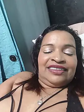 Snapshot of _violetta_- chatting on 07/11/26, 01:52 violetta - online show from 07/11/26, 01:52