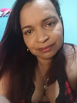 Snapshot of _violetta_- chatting on 07/16/26, 02:28 violetta - online show from 07/16/26, 02:28