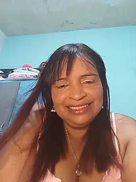 Snapshot of _violetta_- chatting on 07/18/26, 01:32 violetta - online show from 07/18/26, 01:32