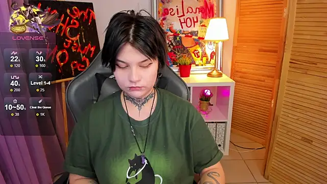 Snapshot of mekurisu chatting on 01/27/25, 01:26 mekurisu online show from 01/27/25, 01:26