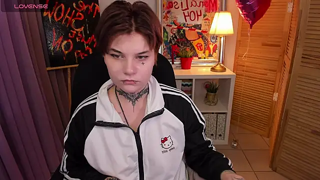 Snapshot of mekurisu chatting on 02/24/25, 08:49 mekurisu online show from 02/24/25, 08:49