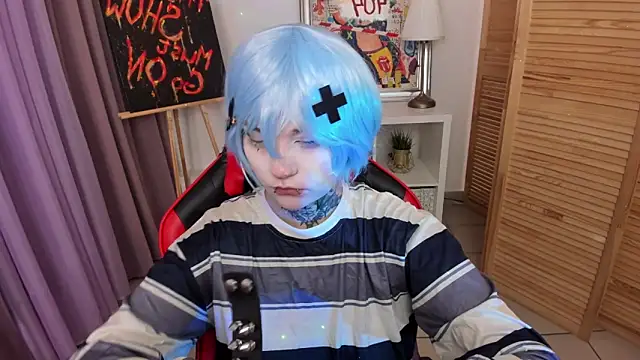 Snapshot of mekurisu chatting on 09/14/25, 01:05 mekurisu online show from 09/14/25, 01:05