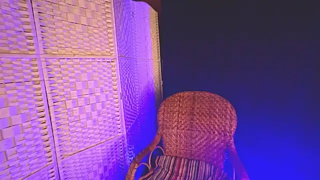 Snapshot of KayleyxEmily chatting on 01/31/25, 02:17 KayleyxEmily online show from 01/31/25, 02:17