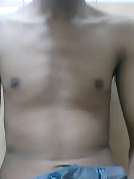 Snapshot of biggboyzz chatting on 12/12/24, 12:59 biggboyzz online show from 12/12/24, 12:59