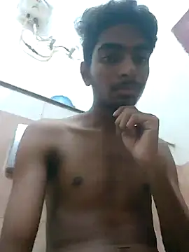 Snapshot of biggboyzz chatting on 12/19/24, 10:32 biggboyzz online show from 12/19/24, 10:32