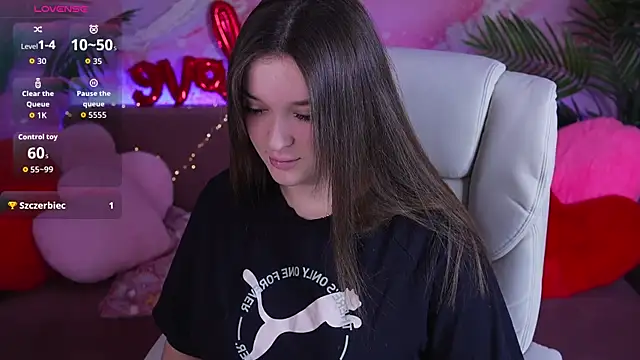 DonnaLustt online show from 02/20/26, 06:48