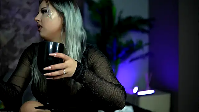 Snapshot of AudreySosa chatting on 11/12/25, 11:58 AudreySosa online show from 11/12/25, 11:58