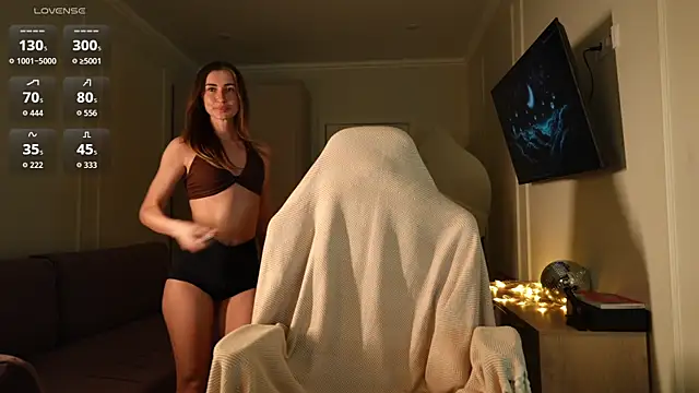 Coconutkittyy online show from 03/06/26, 04:47