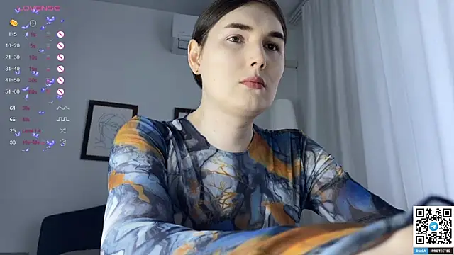 Snapshot of Maria_Bowie chatting on 02/28/25, 08:31 Maria Bowie online show from 02/28/25, 08:31