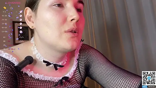 Snapshot of Maria_Bowie chatting on 03/14/25, 12:10 Maria Bowie online show from 03/14/25, 12:10