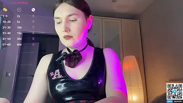 Maria Bowie online show from 02/06/26, 07:34