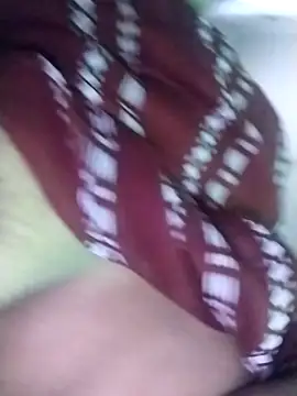 saloni19881 online show from 10/03/25, 03:58