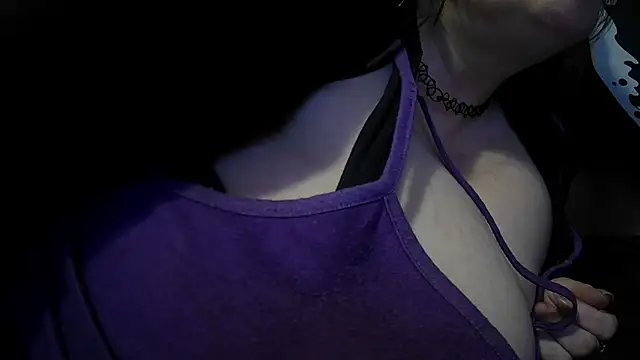 Alli Kat online show from 12/21/25, 02:35