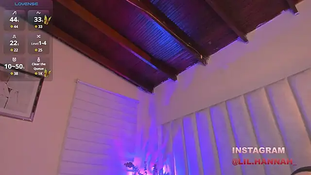 lil hanna18 online show from 02/05/25, 11:34
