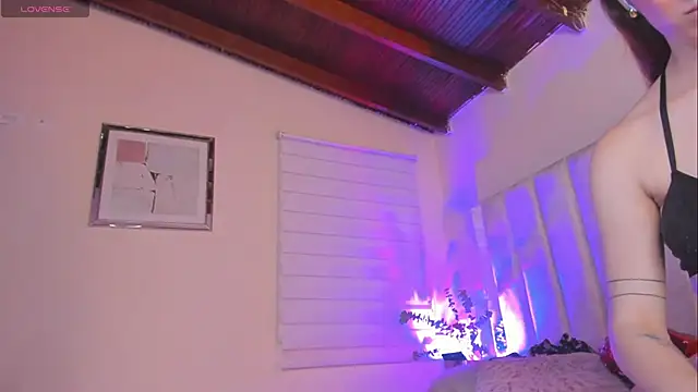 lil hanna18 online show from 02/20/25, 11:42