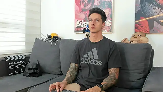 JeanBroc online show from 12/15/25, 08:02