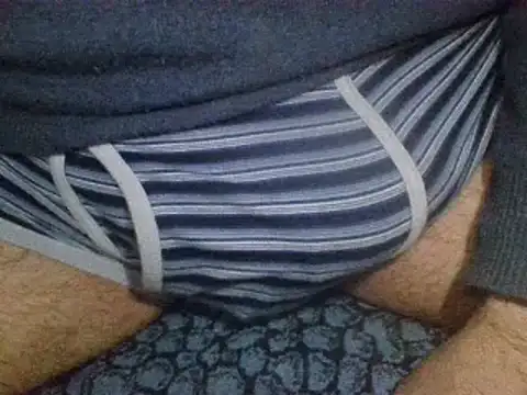 Snapshot of 6969_Alex_69 chatting on 02/13/25, 12:46 6969 Alex 69 online show from 02/13/25, 12:46