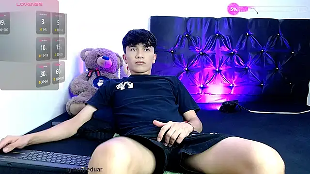 benji hoter online show from 11/03/25, 10:10