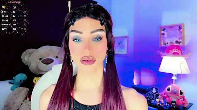 dollswit01 online show from 02/07/25, 11:24