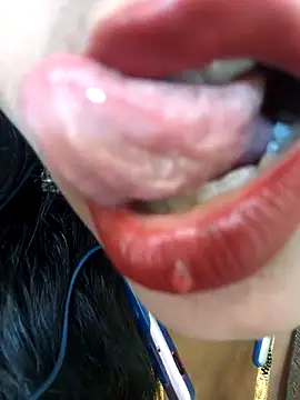 Lovely12streaming online show from 10/01/25, 08:15