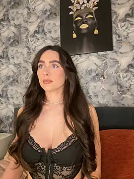 EmmaRosalie online show from 02/18/25, 08:58