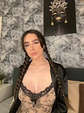 EmmaRosalie online show from 02/24/25, 08:25