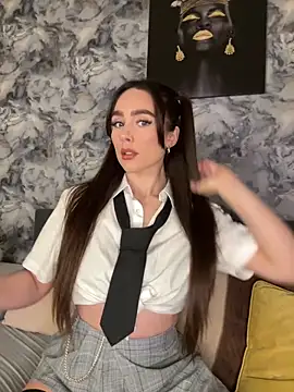 EmmaRosalie online show from 02/26/25, 07:49