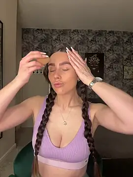 EmmaRosalie online show from 03/15/25, 09:05