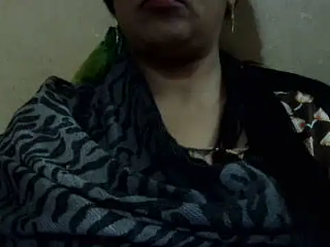 Snapshot of CUET-INDIA chatting on 01/10/25, 12:04 CUET-INDIA online show from 01/10/25, 12:04