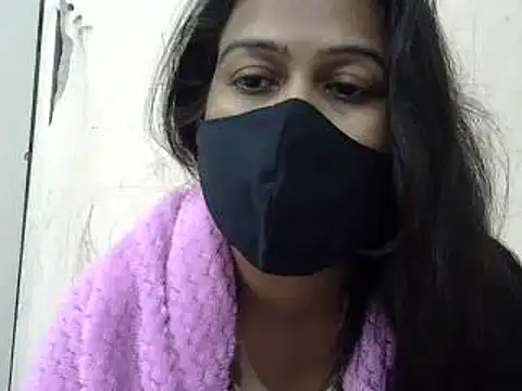 Snapshot of CUET-INDIA chatting on 01/18/25, 05:20 CUET-INDIA online show from 01/18/25, 05:20